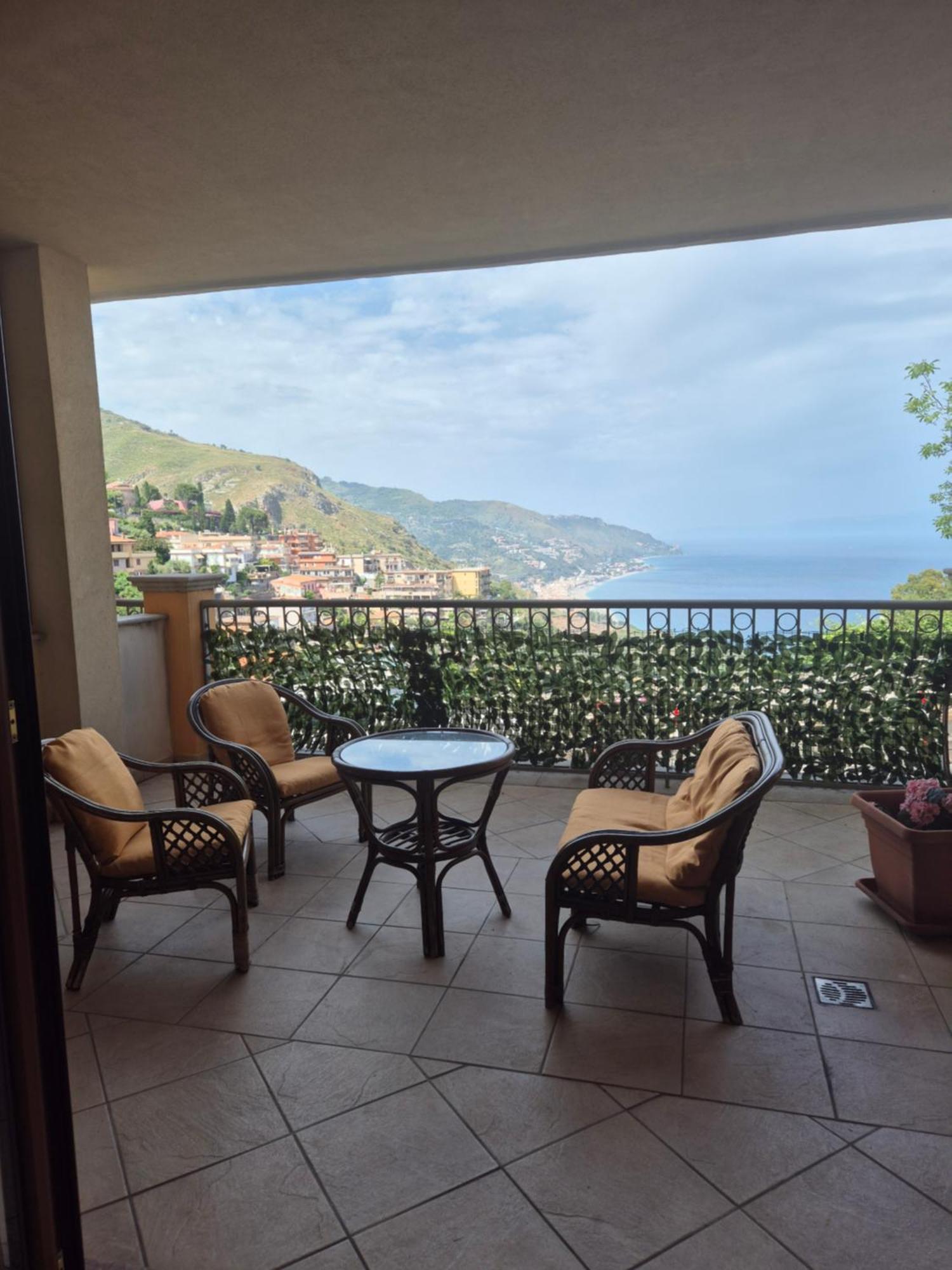 Casa Flavia Διαμέρισμα Ταορμίνα Δωμάτιο φωτογραφία